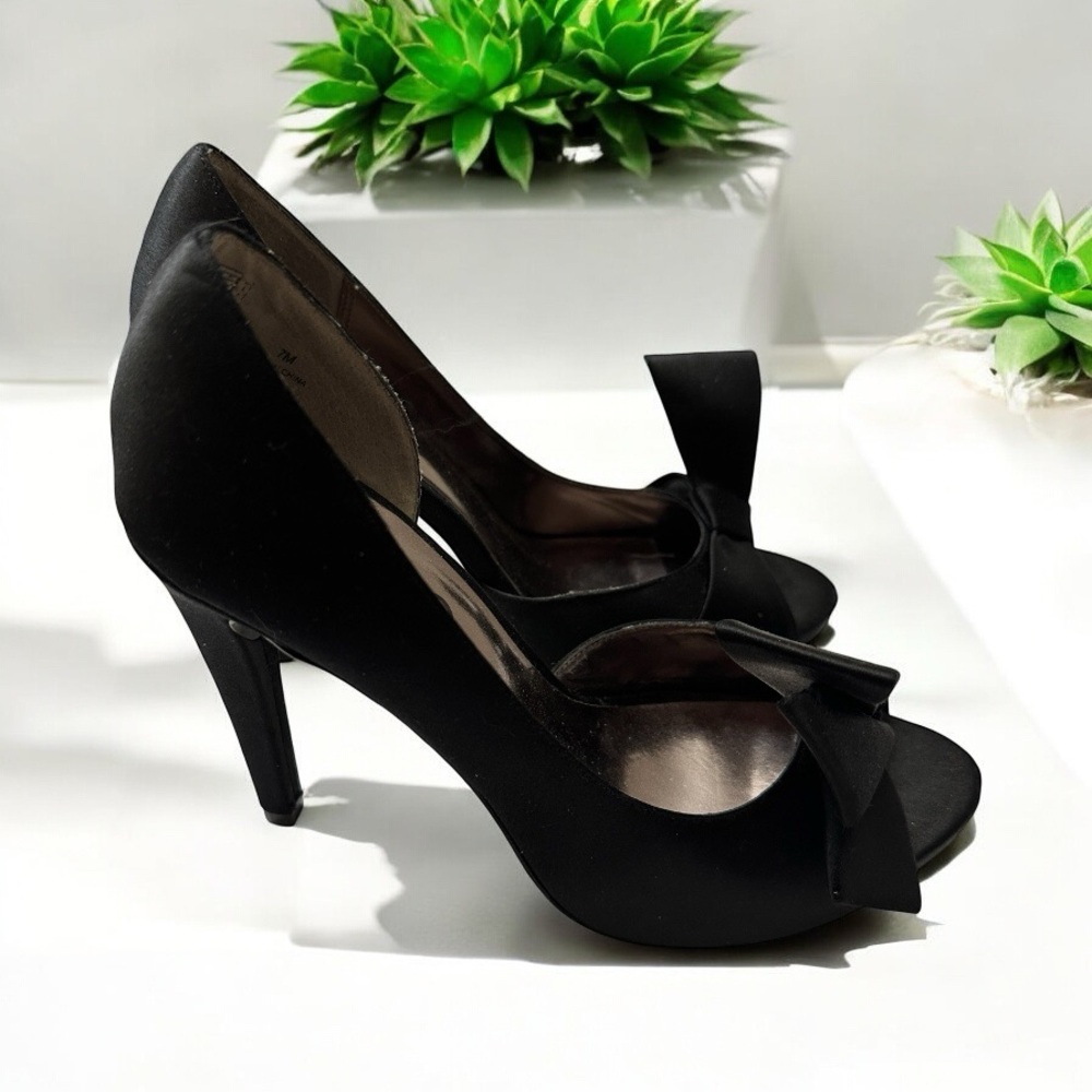 rsvp Black Satin Open-Toe Pumps Heels with Bow Size 7